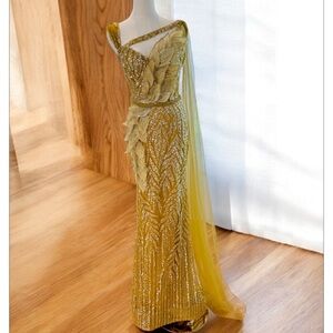 Elegant Gold Evening Gown